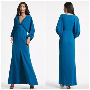 Sachin & Babi Gabby Gown Maxi Dress Long Sleeve V Neck in Teal Crepe Size 4 NEW